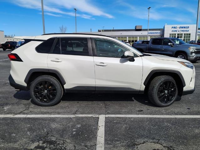 2022 Toyota RAV4 Vehicle Photo in GREEN BAY, WI 54304-5303