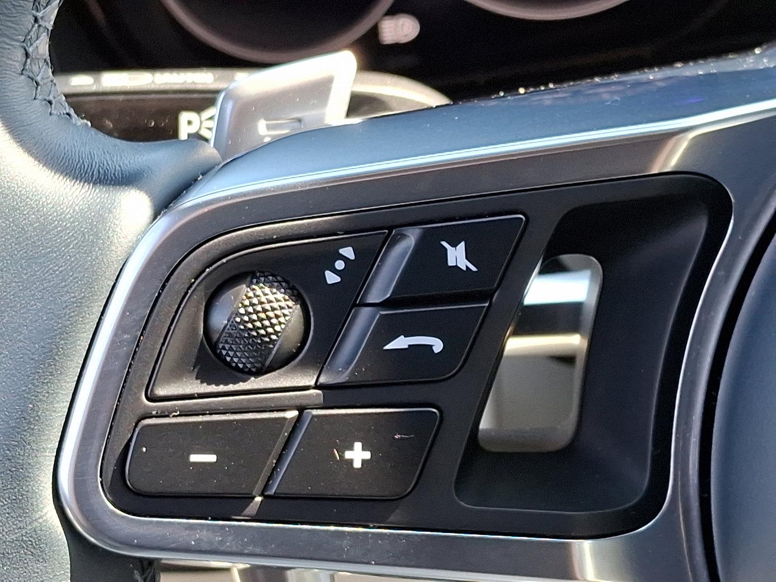 2022 Porsche Cayenne Vehicle Photo in Lancaster, PA 17601