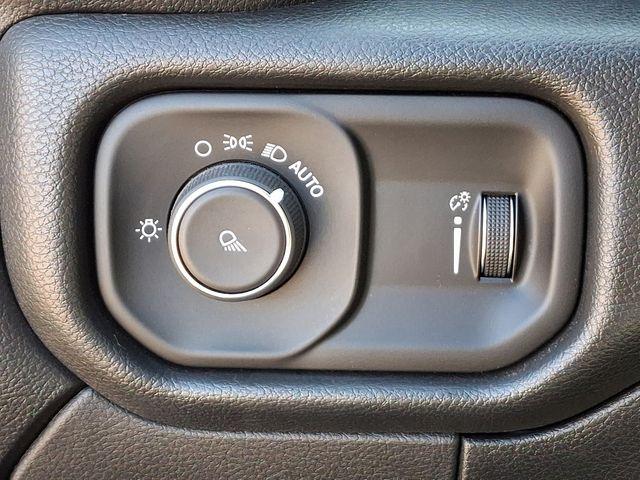 2021 Ram 2500 Vehicle Photo in DANBURY, CT 06810-5034
