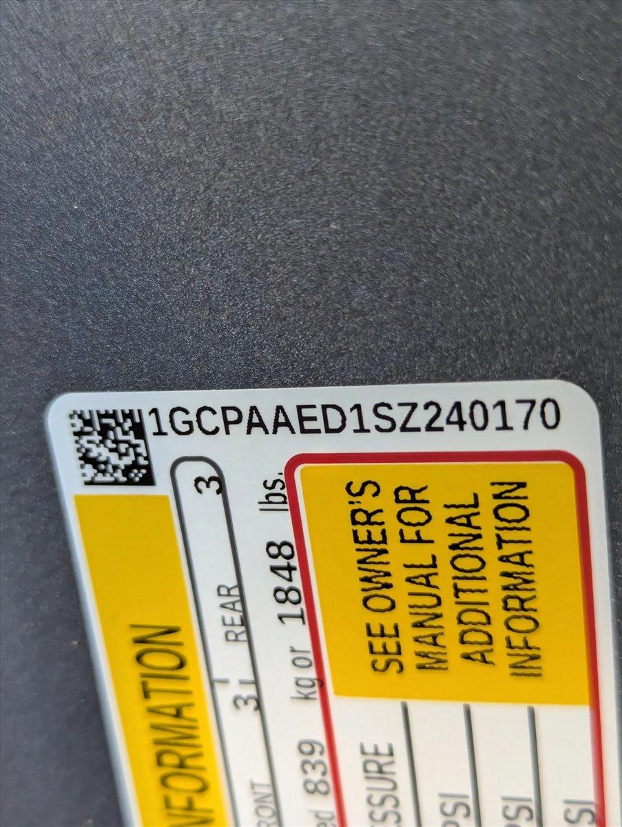 2025 Chevrolet Silverado 1500 Vehicle Photo in GREENACRES, FL 33463-3207