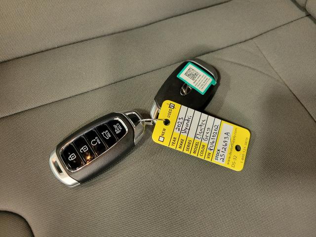 2023 Hyundai Elantra Vehicle Photo in NEENAH, WI 54956-2243