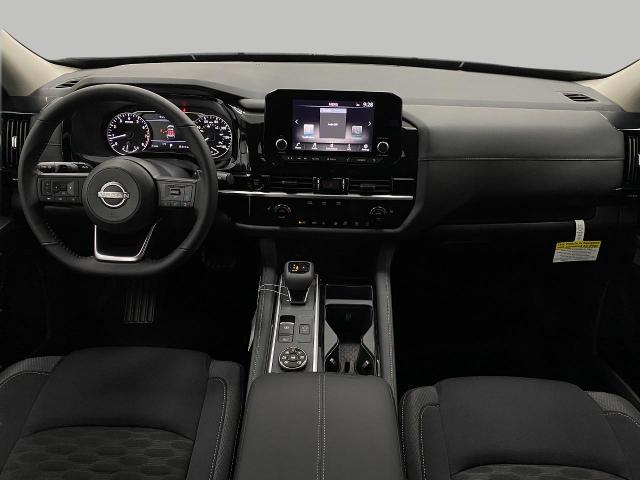 2025 Nissan Pathfinder Vehicle Photo in Appleton, WI 54913
