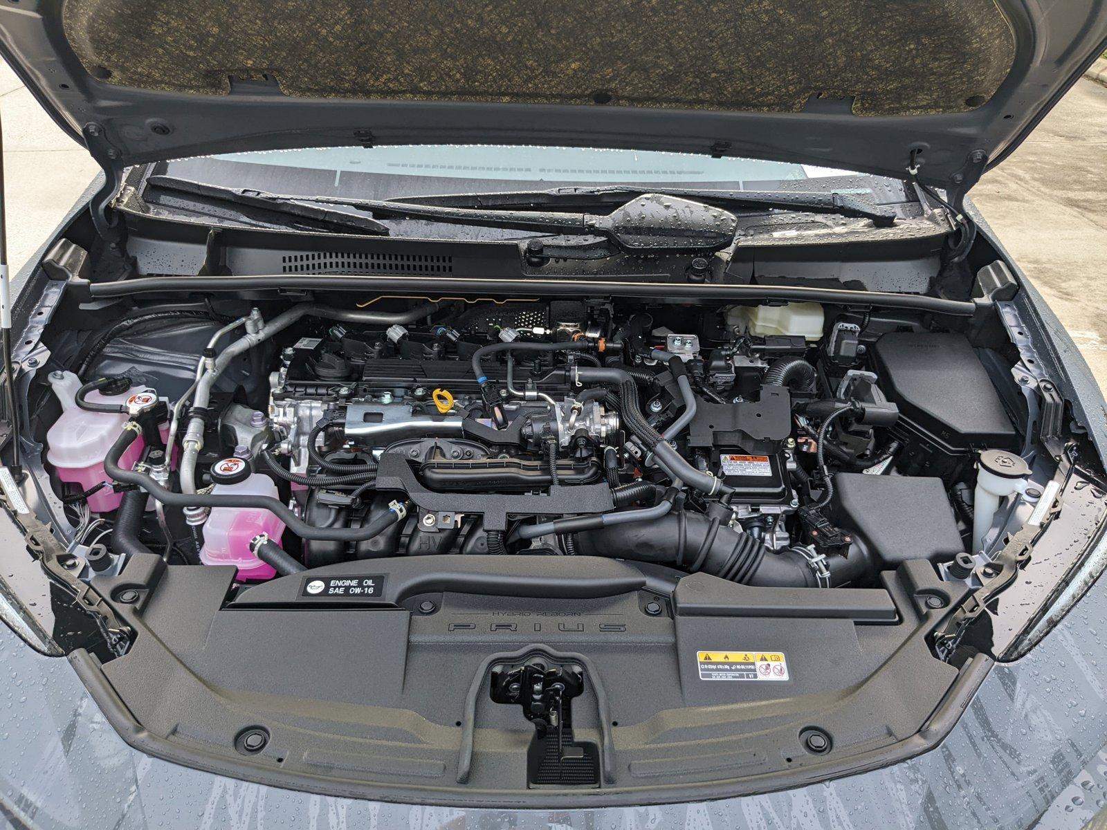 2024 Toyota Prius Vehicle Photo in Davie, FL 33331
