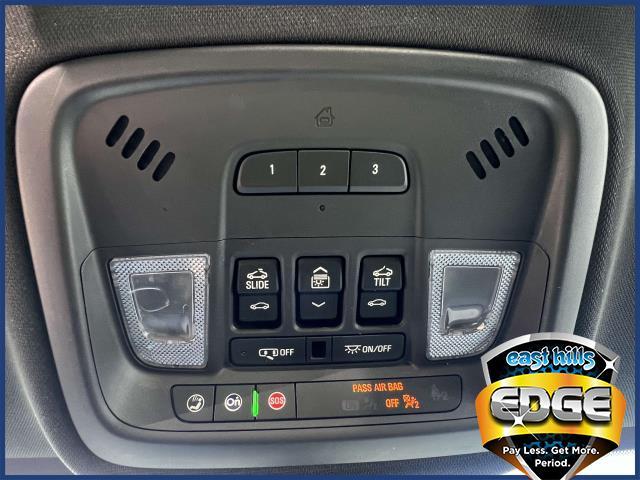 2022 Chevrolet Traverse Vehicle Photo in Roslyn, NY 11576