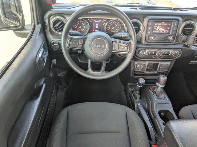 2020 Jeep Wrangler Unlimited Vehicle Photo in BRUNSWICK, GA 31525-1881