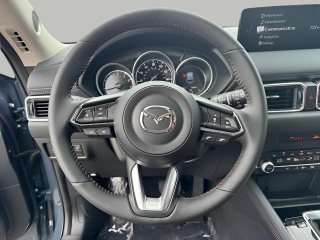 2025 Mazda CX-5 Vehicle Photo in Green Bay, WI 54304