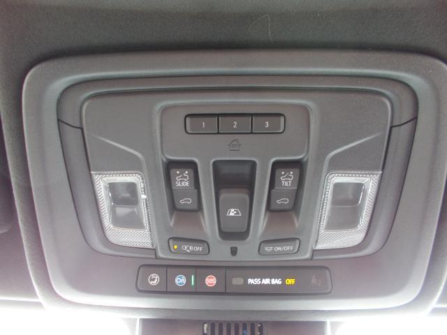 2025 GMC Sierra 2500 HD Vehicle Photo in LOWELL, MA 01852-4336