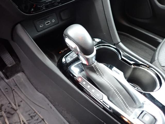 2023 Buick Encore GX Vehicle Photo in ZELIENOPLE, PA 16063-2910