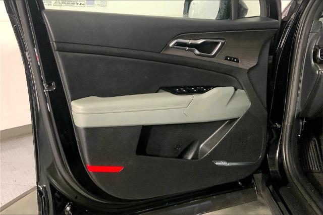 2023 Kia Sportage Vehicle Photo in Lees Summit, MO 64086