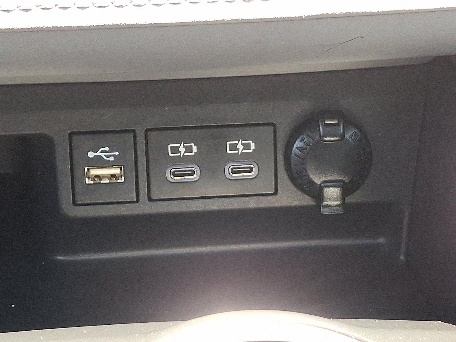 2023 Toyota Highlander Vehicle Photo in Trevose, PA 19053