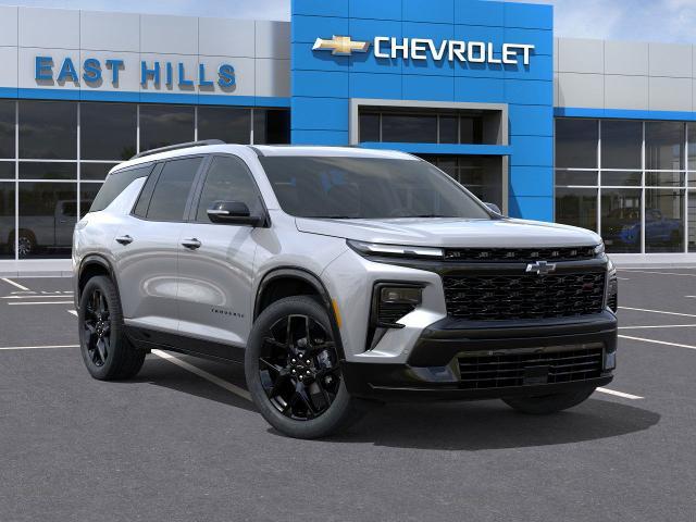 2025 Chevrolet Traverse Vehicle Photo in Roslyn, NY 11576