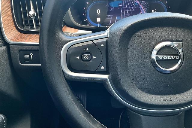 2022 Volvo XC60 Vehicle Photo in Houston, TX 77007