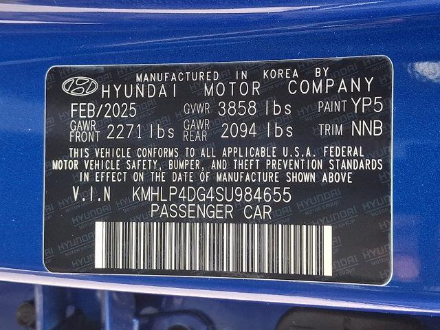 2025 Hyundai ELANTRA Vehicle Photo in Harrisburg, PA 17111