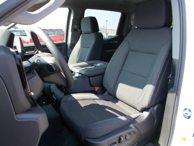 2025 GMC Sierra 1500 Vehicle Photo in LOWELL, MA 01852-4336