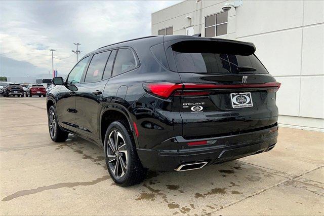 2025 Buick Enclave Vehicle Photo in TOPEKA, KS 66609-0000