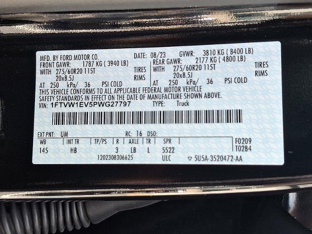 2023 Ford F-150 Lightning Vehicle Photo in HARRISBURG, PA 17111-1033