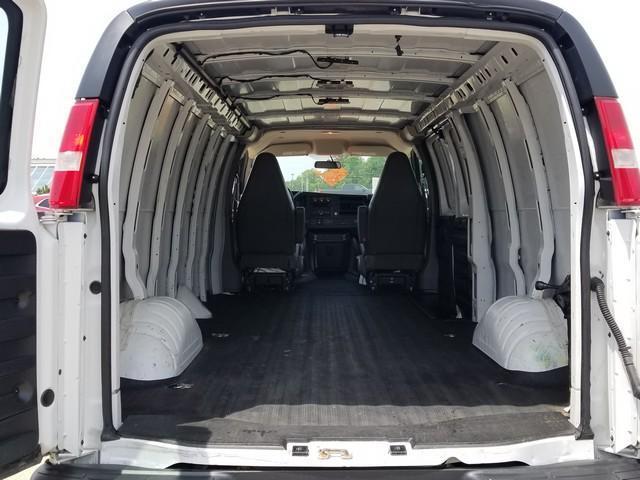2021 Chevrolet Express Cargo 2500 Vehicle Photo in ELYRIA, OH 44035-6349