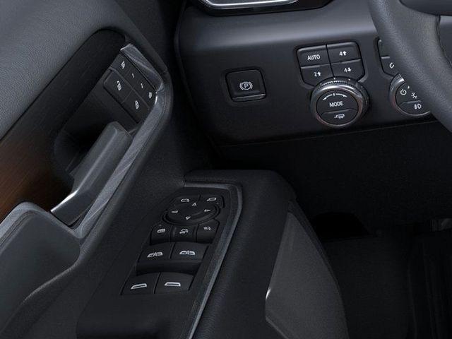 2025 GMC Sierra 2500 HD Vehicle Photo in WATERTOWN, CT 06795-3318