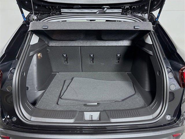 2025 Chevrolet Trax Vehicle Photo in PUYALLUP, WA 98371-4149
