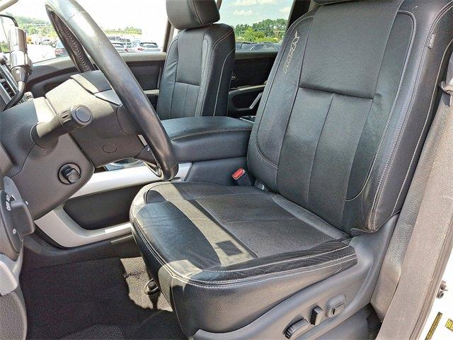 2017 Nissan Titan Vehicle Photo in LANCASTER, PA 17601-0000