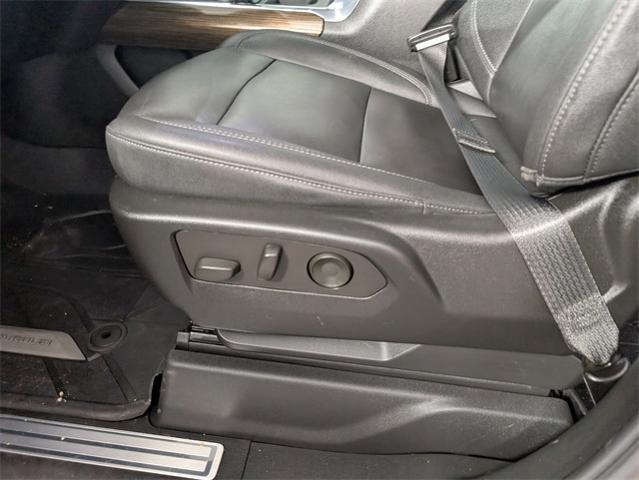 2022 Chevrolet Silverado 1500 Vehicle Photo in ENGLEWOOD, CO 80113-6708