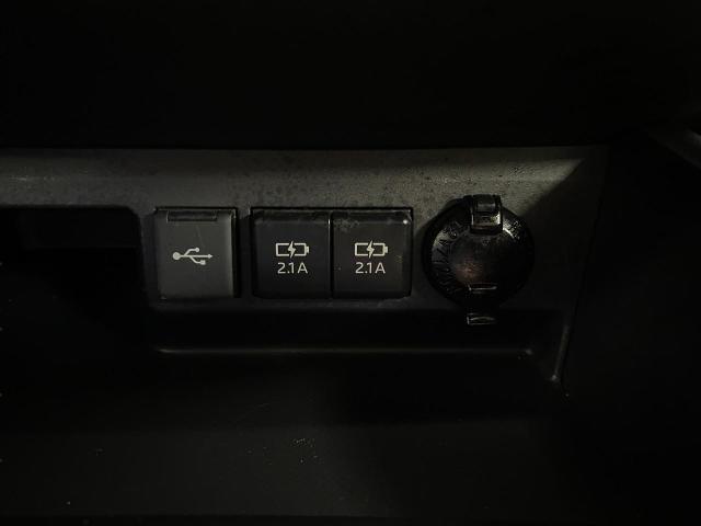 2021 Toyota Highlander Vehicle Photo in OSHKOSH, WI 54904-7811