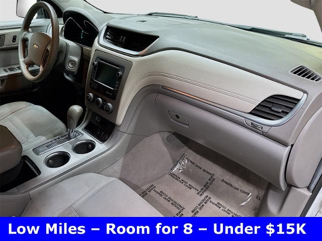 2017 Chevrolet Traverse Vehicle Photo in EVERETT, WA 98203-5662