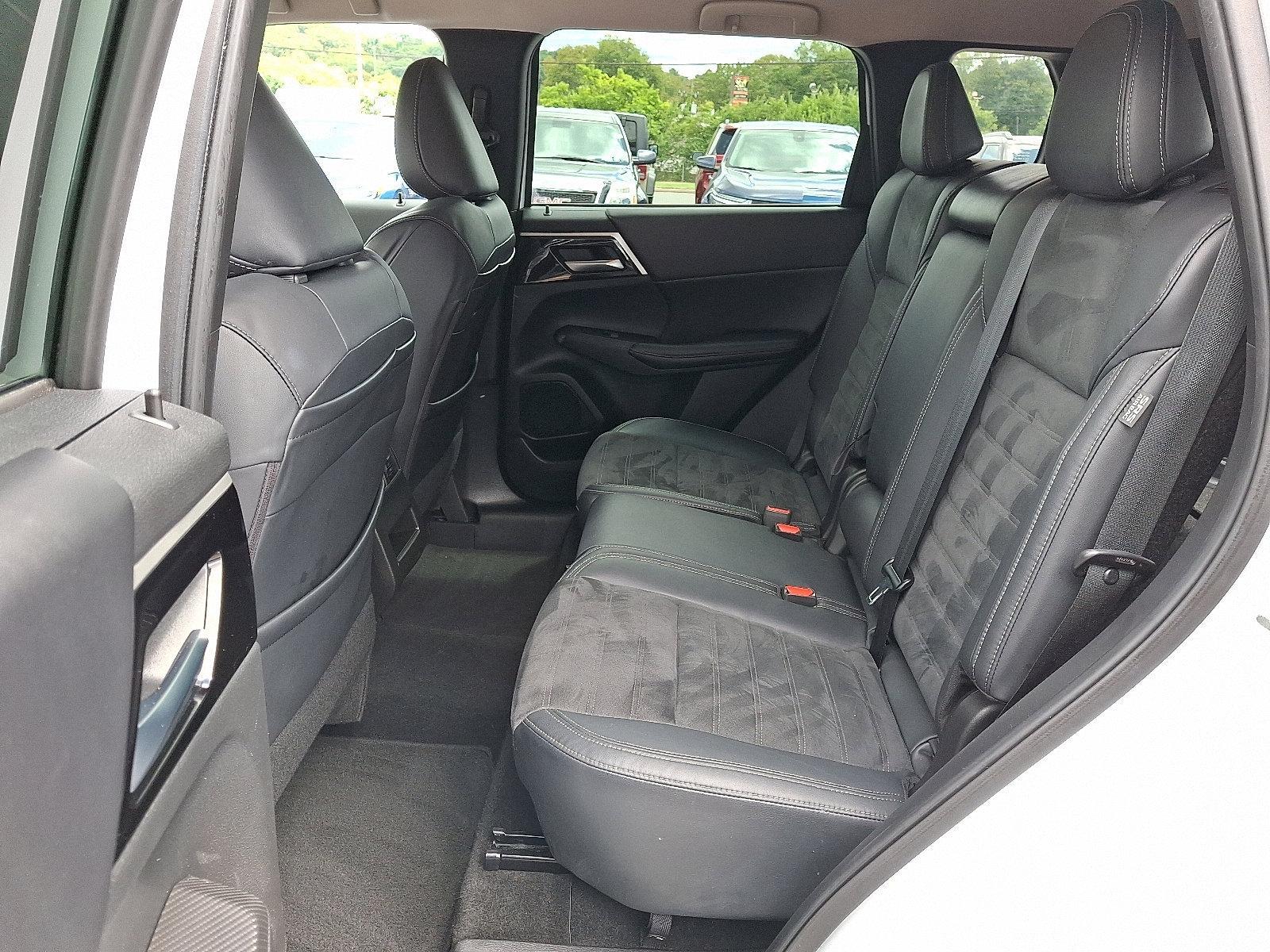 2022 Mitsubishi Outlander Vehicle Photo in BETHLEHEM, PA 18017-9401