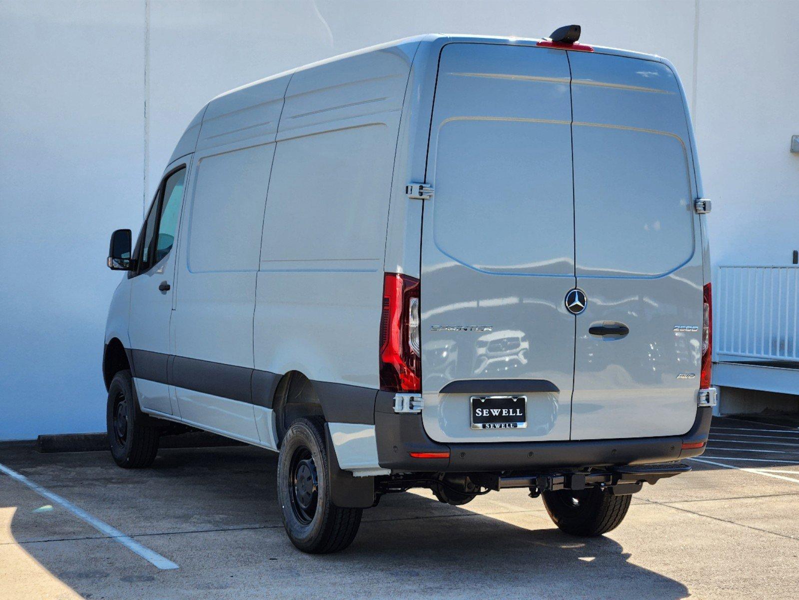 2025 Mercedes-Benz Sprinter Cargo Van Vehicle Photo in HOUSTON, TX 77079