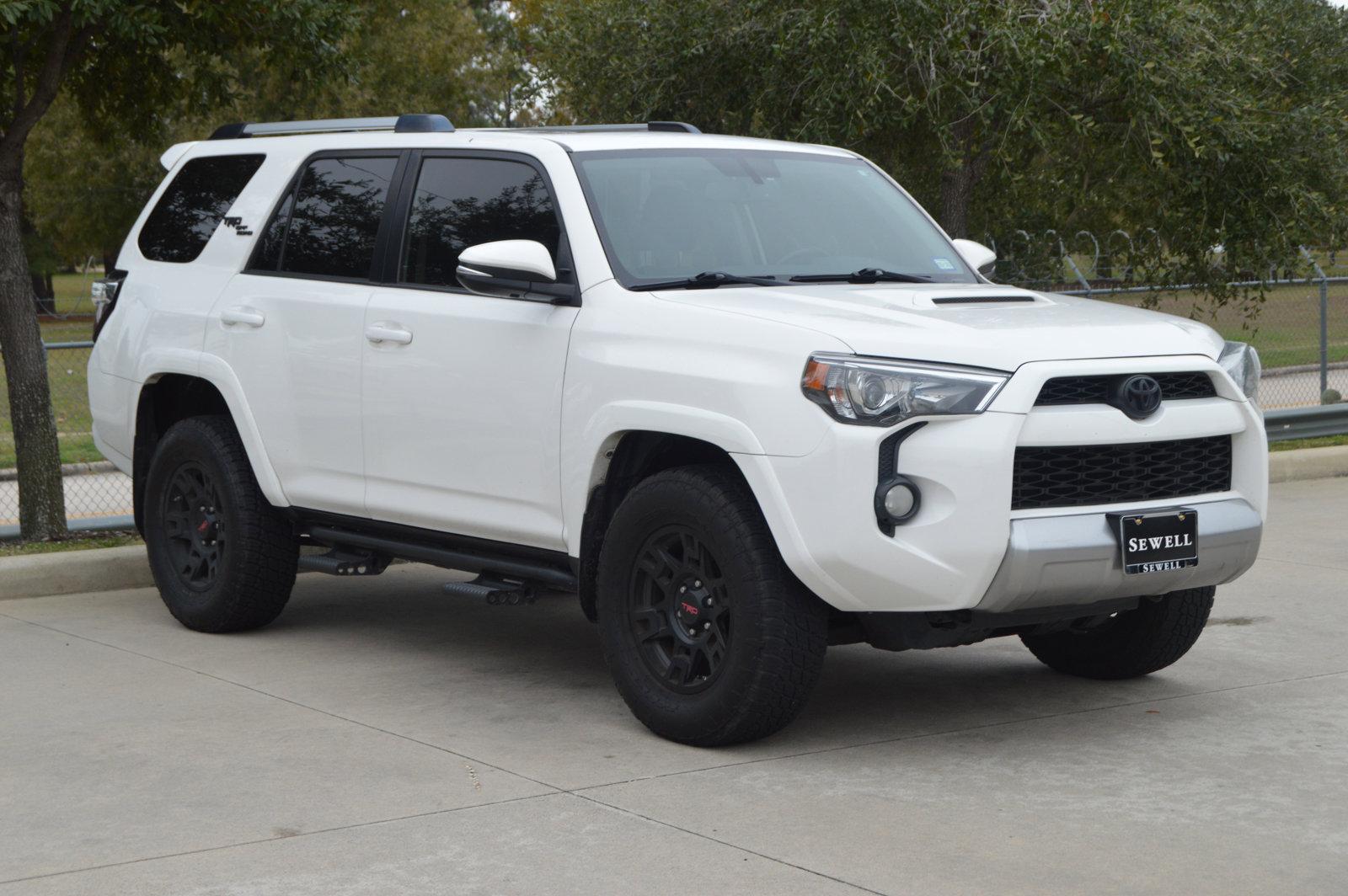 2018 Toyota 4Runner Vehicle Photo in Houston, TX 77090