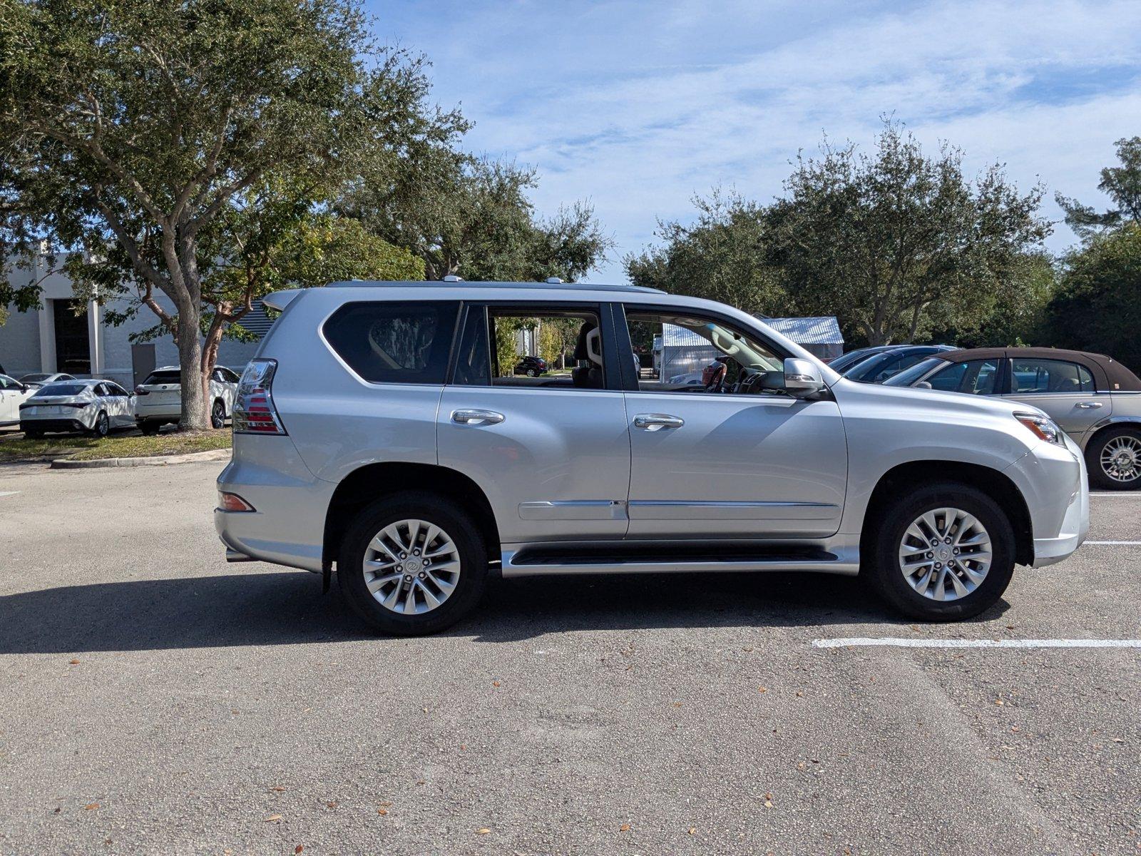 2016 Lexus GX 460 Vehicle Photo in West Palm Beach, FL 33417