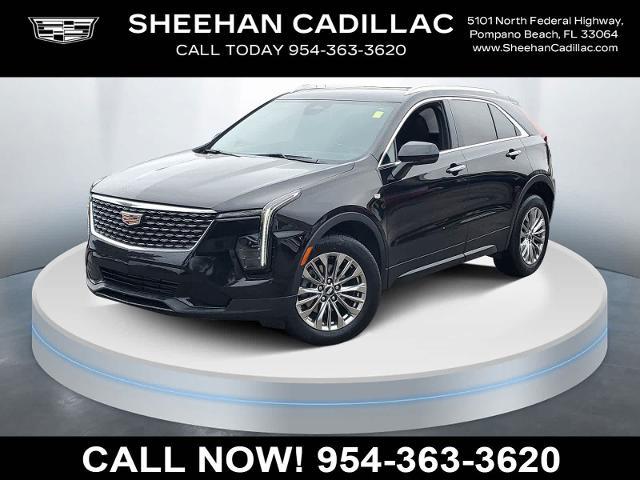 2024 Cadillac XT4 Premium Luxury photo 2