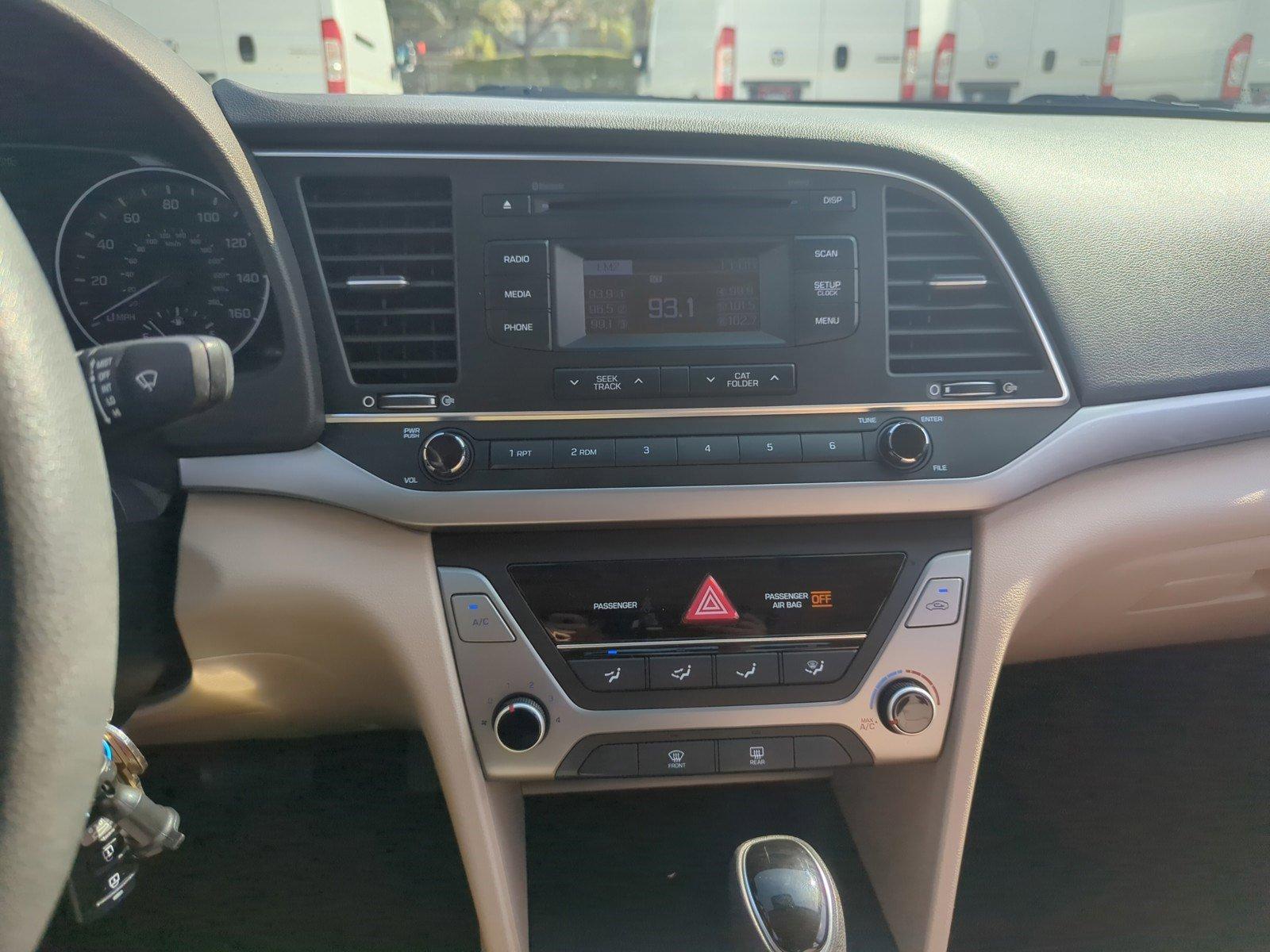 2017 Hyundai ELANTRA Vehicle Photo in Pembroke Pines, FL 33027