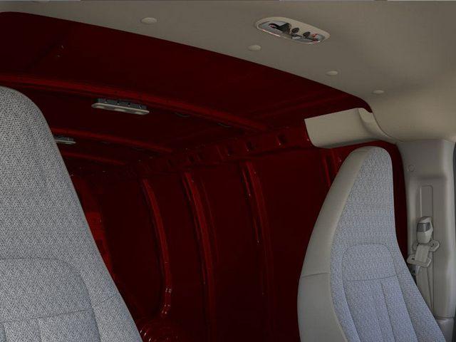 2025 GMC Savana Cargo 2500 Vehicle Photo in DANBURY, CT 06810-5034