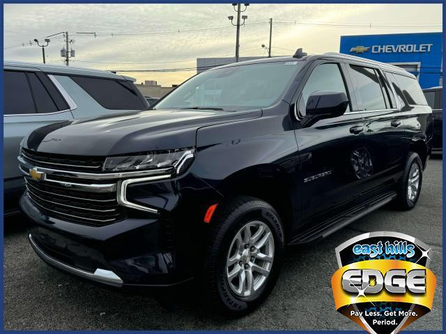 2023 Chevrolet Suburban Vehicle Photo in Roslyn, NY 11576