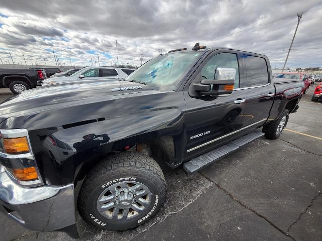 2016 Chevrolet Silverado 3500HD Vehicle Photo in GREEN BAY, WI 54304-5303