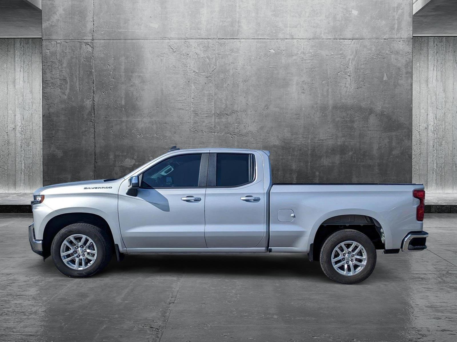 2019 Chevrolet Silverado 1500 Vehicle Photo in Bradenton, FL 34207