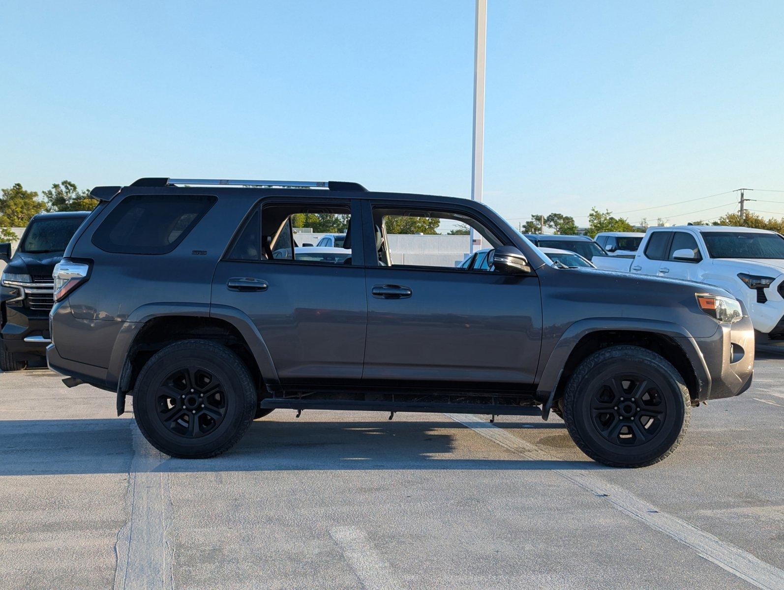 2020 Toyota 4Runner Vehicle Photo in Ft. Myers, FL 33907