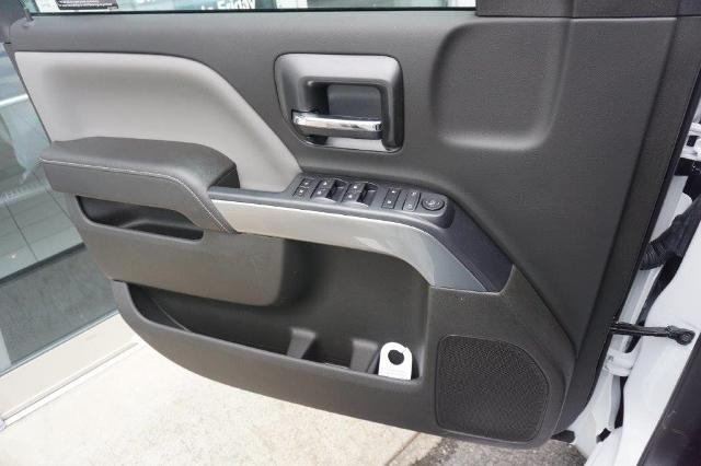 2024 Chevrolet Silverado Chassis Cab Vehicle Photo in FAIRMONT, WV 26554-2318