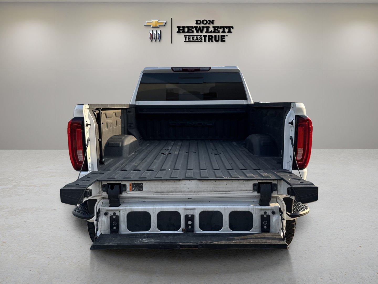 2022 GMC Sierra 2500 HD Vehicle Photo in GEORGETOWN, TX 78626-7508