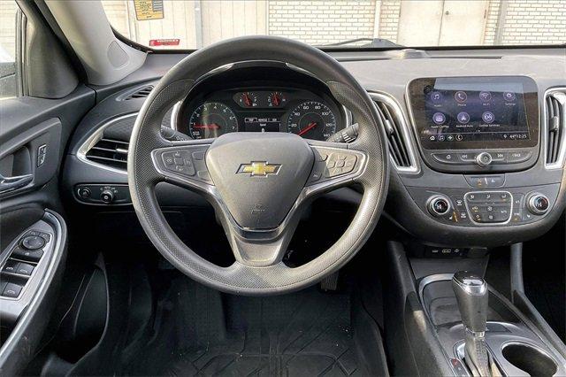 2020 Chevrolet Malibu Vehicle Photo in INDEPENDENCE, MO 64055-1314