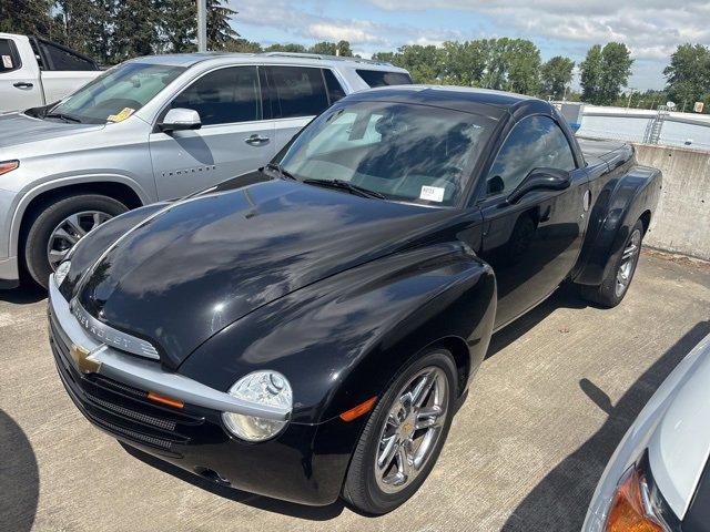 2004 Chevrolet SSR Vehicle Photo in PUYALLUP, WA 98371-4149