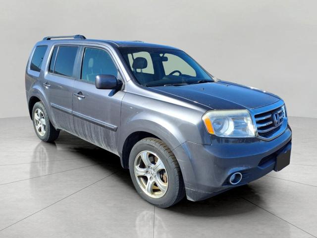 2015 Honda Pilot Vehicle Photo in Oshkosh, WI 54904