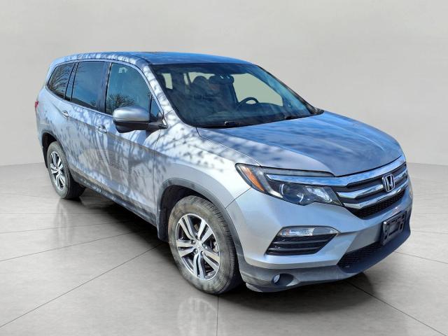 2018 Honda Pilot Vehicle Photo in Oshkosh, WI 54904