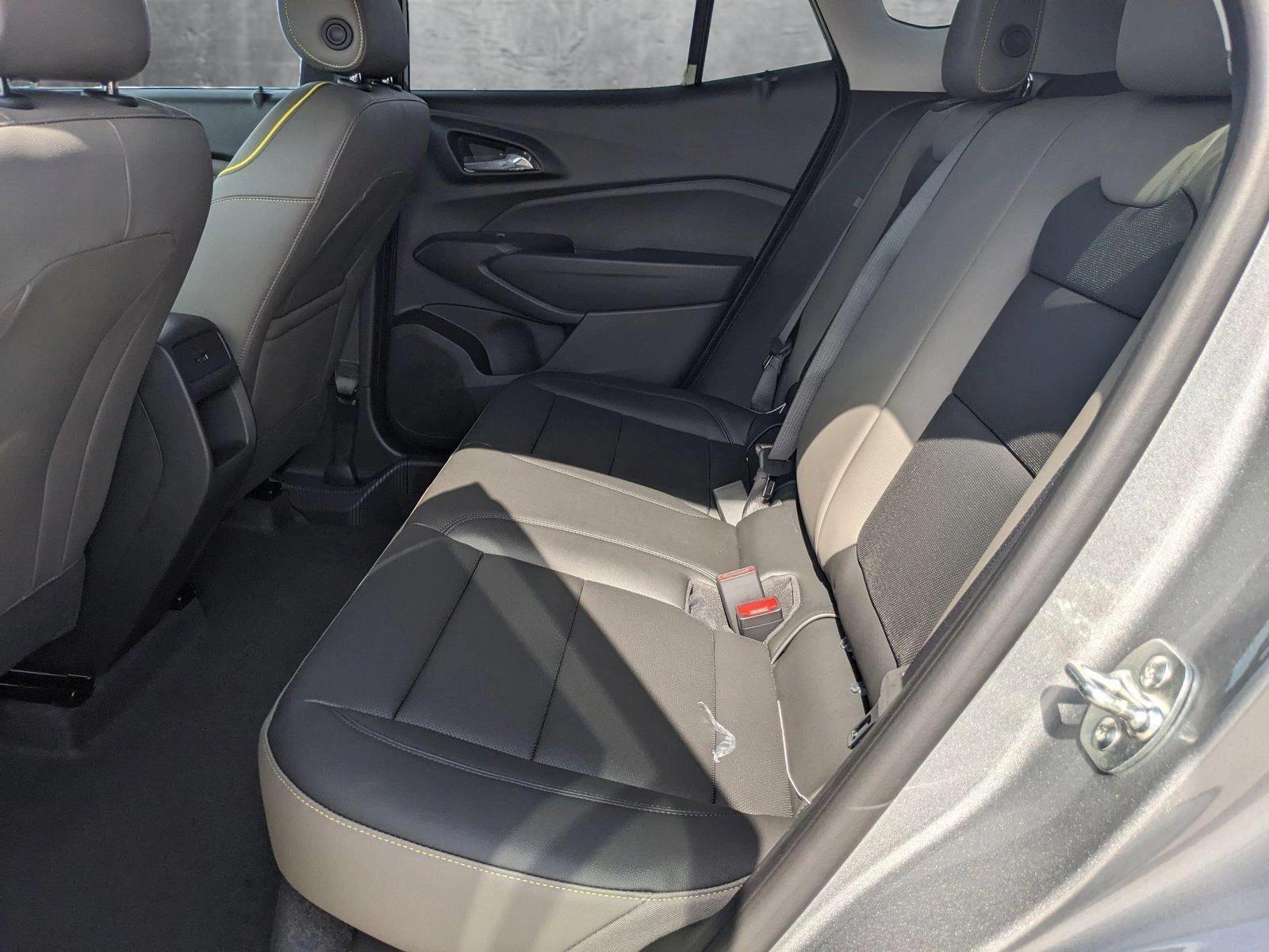 2025 Chevrolet Trax Vehicle Photo in MIAMI, FL 33172-3015