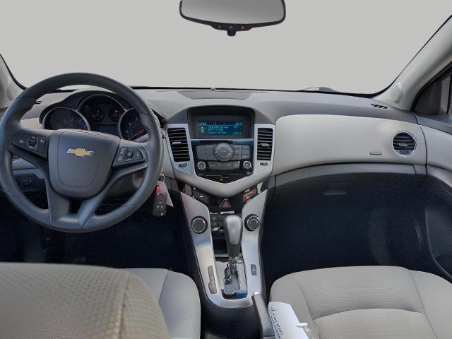 2015 Chevrolet Cruze Vehicle Photo in Green Bay, WI 54304