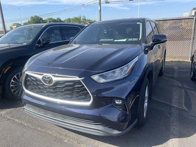 2020 Toyota Highlander Vehicle Photo in Philadelphia, PA 19116