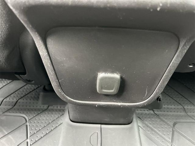 2018 Chevrolet Equinox Vehicle Photo in TULLY, NY 13159-3159