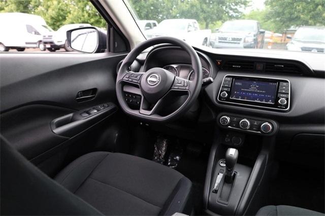 2025 Nissan Kicks Play Vehicle Photo in Hazelwood, MO 63042