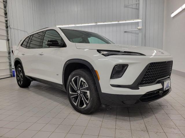 2025 Buick Enclave Vehicle Photo in NEENAH, WI 54956-2243
